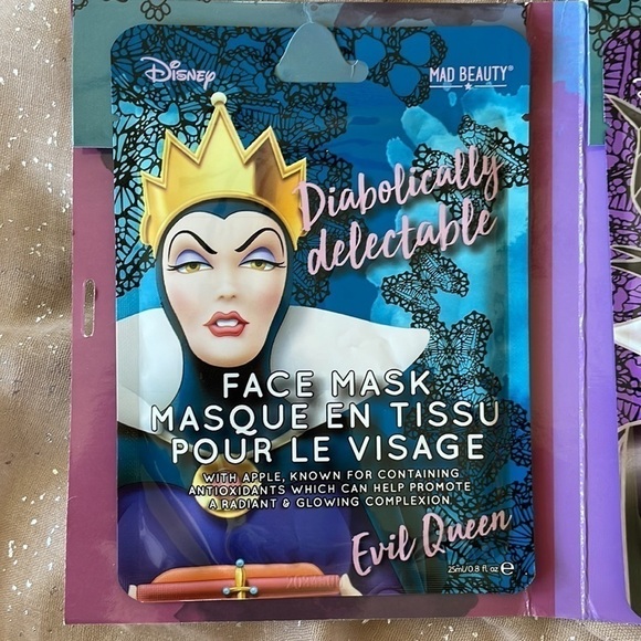 Brand New Mad Beauty Disney Villains 3 Piece Face Mask Collection - Picture 3 of 9